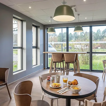 Bordeaux Andre De Cubzac Hotel *