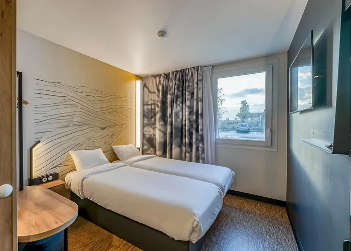 מלון Bordeaux Andre De Cubzac Saint-André-de-Cubzac