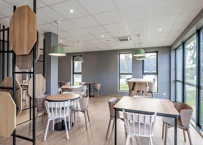 מלון Bordeaux Andre De Cubzac