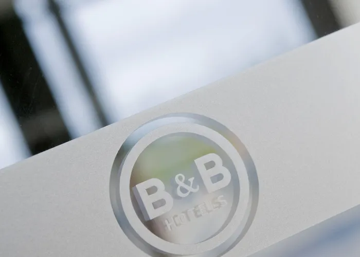 Bordeaux Andre De Cubzac מלון Saint-André-de-Cubzac